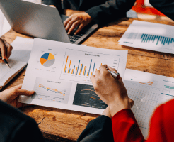 Data and Financial Analysts